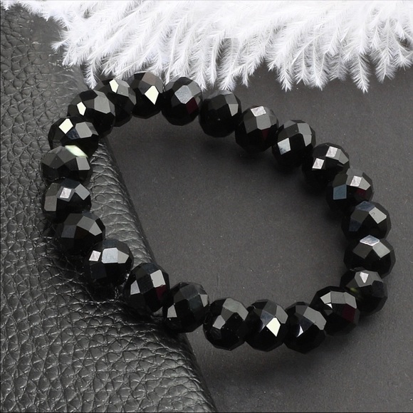 NEW BLACK FACETED STONE MENS BRACELET - Picture 2 of 6